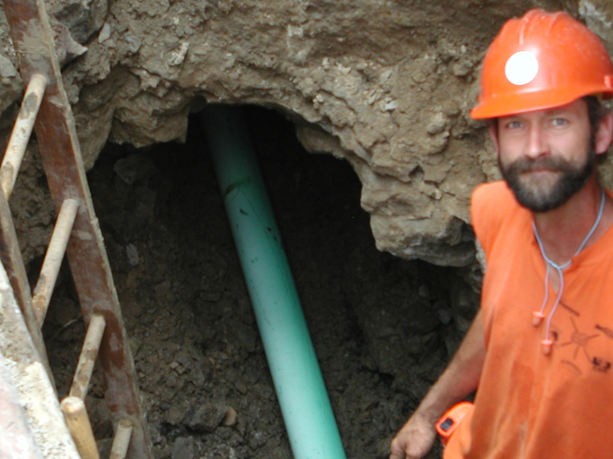 Tunnel under East Ave (18)